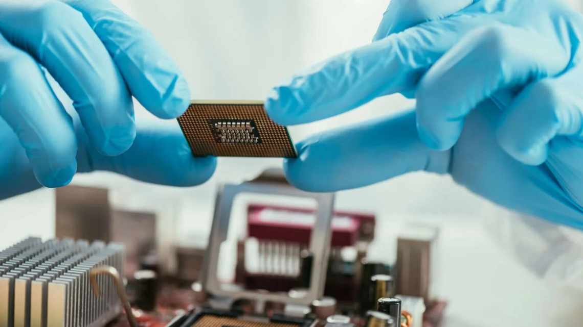 Инженеры создали чип для сортировки сперматодозоидов. Это поможет с бесплодием